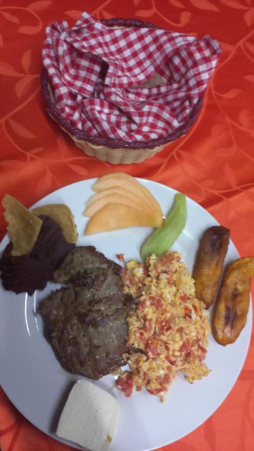 Hotel Nakbé Atitlán Panajachel Esterno foto