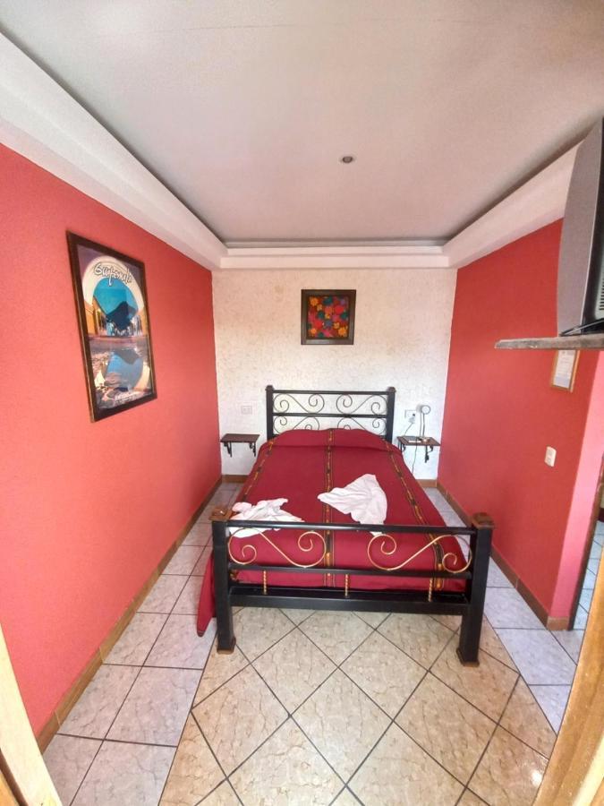 Hotel Nakbé Atitlán Panajachel Esterno foto